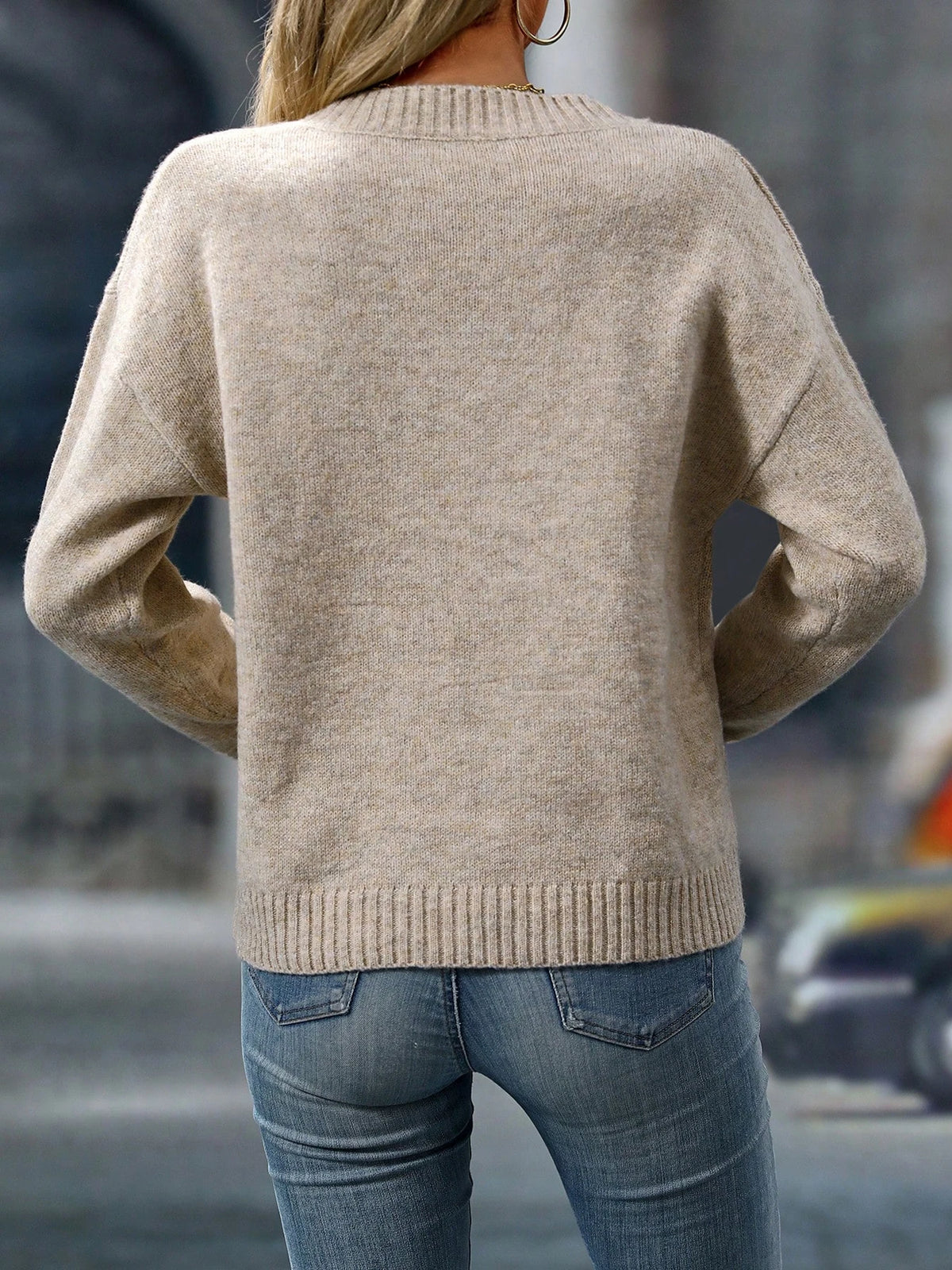 Usthebasic Relaxed V-Neck Knit Sweater
